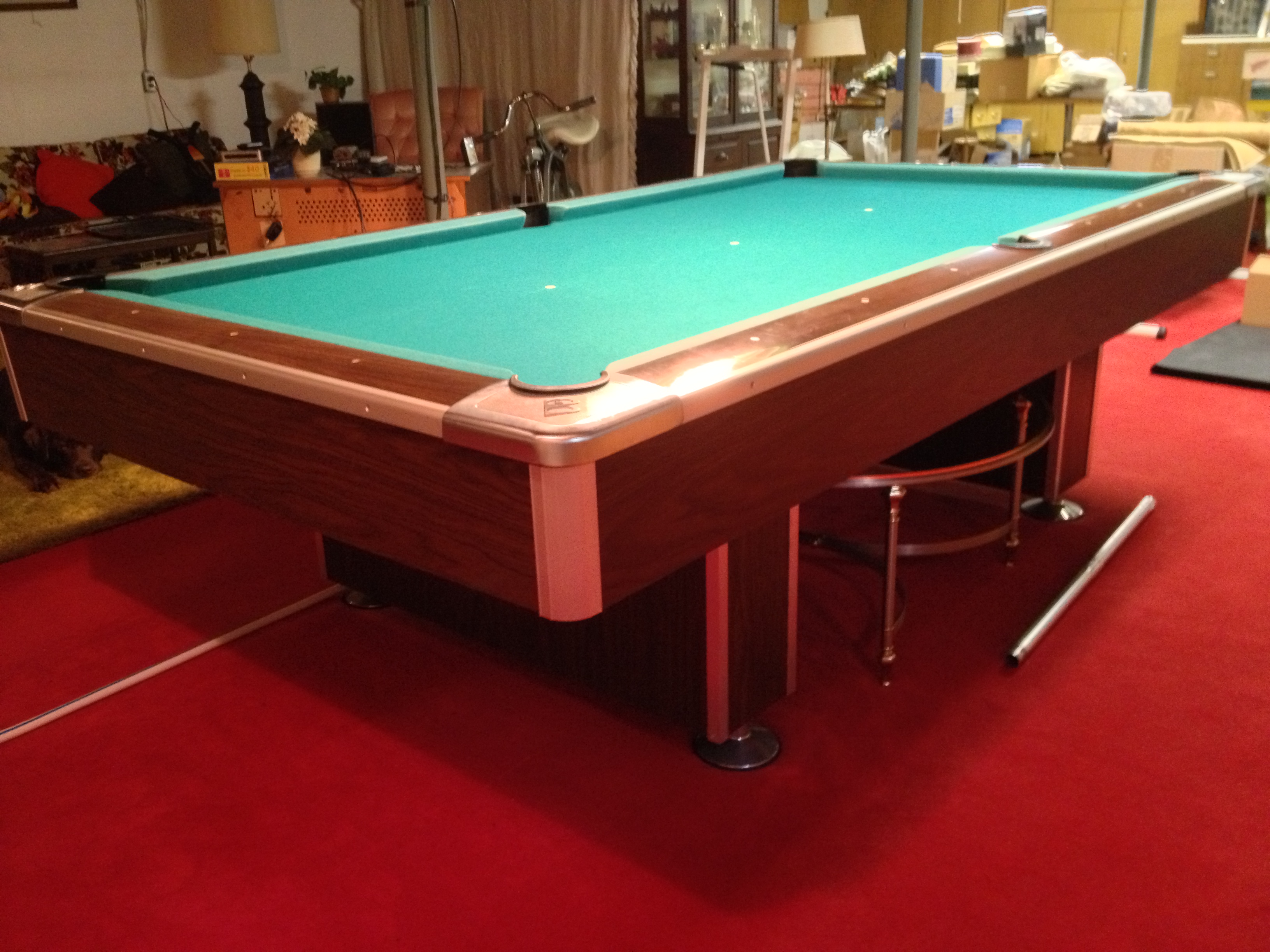 Brunswick table that Brunswick can't identify